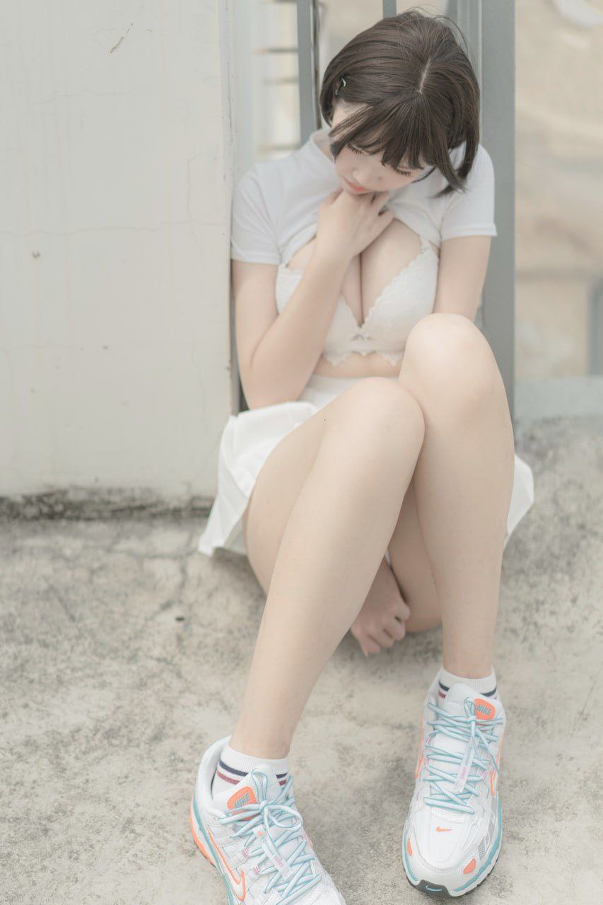 No.01-天台少女[82P]-宅次元